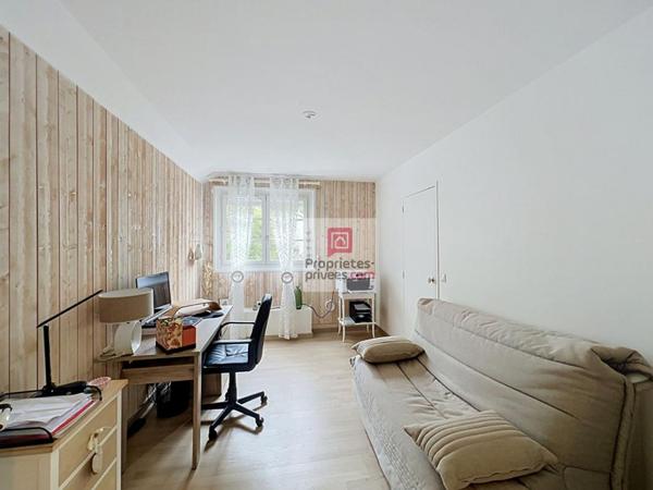 Maison 5 chambres, 2 garages