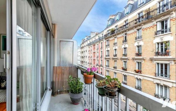 PARIS 20e - Buzenval - Grand Studio - Balcon - Cave 