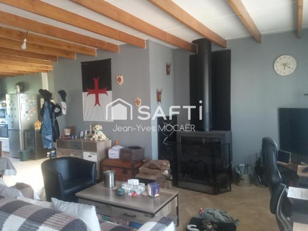 LANDELEAU (29530) ; Vie de plain pied et potentiel complémentaire en sous sol.