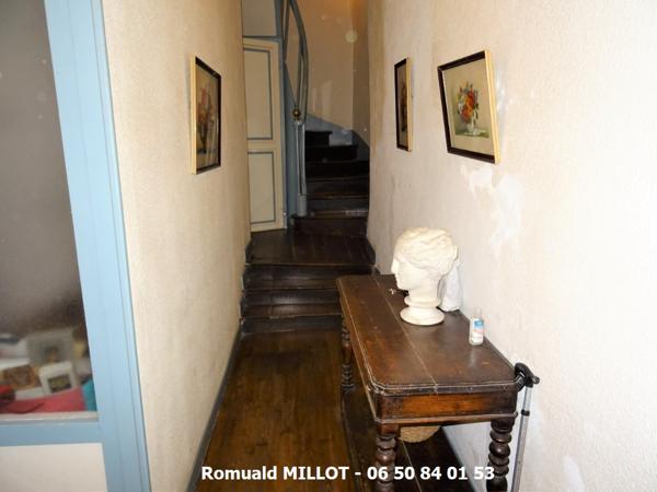 Maison de ville 8 pièces sur le plateau d'Angoulême