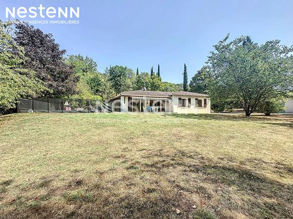 A vendre Maison à Montégut 5 pièces de 129 m2 avec studio, piscine et jardin cloturé