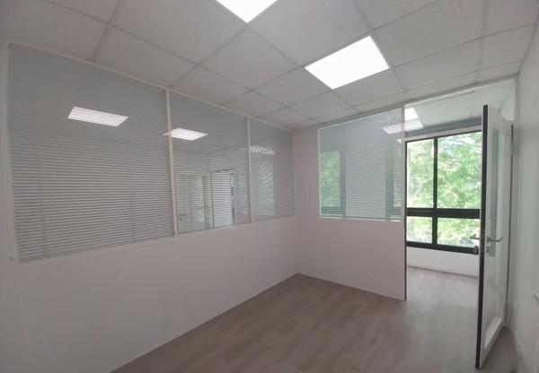 Bureaux à louer 89 m2 Saint-Nazaire quartier Océanis environnement calme