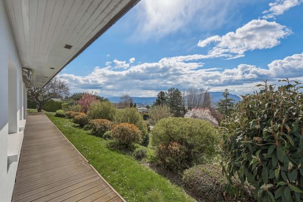 Cranves-Sales (74380) Maison cossue avec vue panoramique