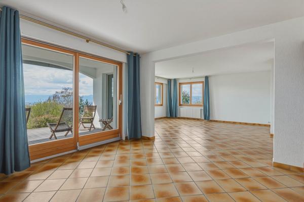 Cranves-Sales (74380) Maison cossue avec vue panoramique