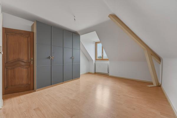 Cranves-Sales (74380) Maison cossue avec vue panoramique