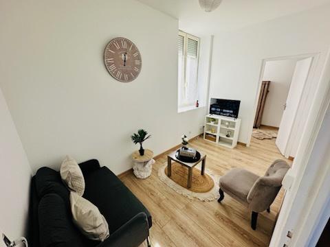 Lyon (69003) Appartement rénové loué – rentabilité 11,11%