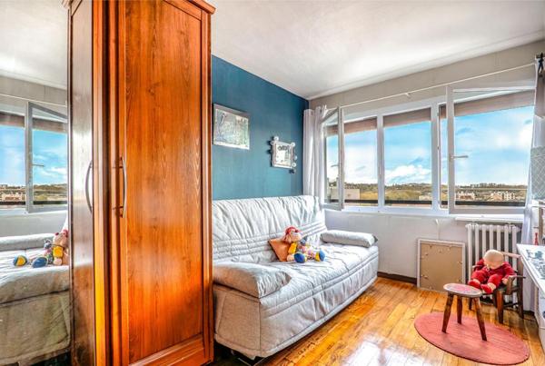 Appartement Maisons Alfort 4 pièces quartier Charentonneau
