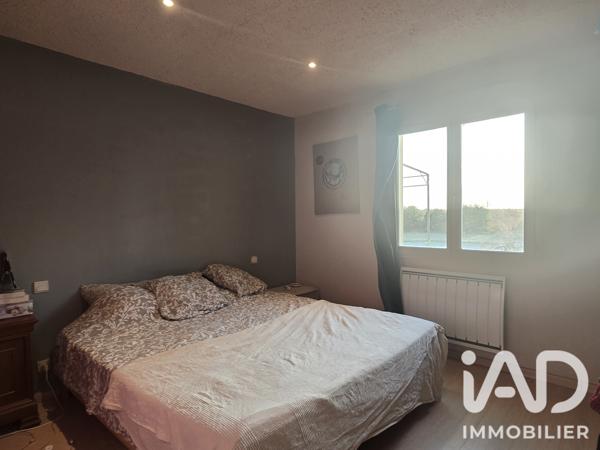 Maison à vendre 5 pièces 146 m² Saint-Sulpice-la-Pointe