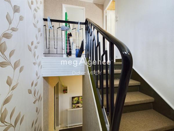 Maison à SAINTE-SAVINE, 10300 - 5 pièces 122m²