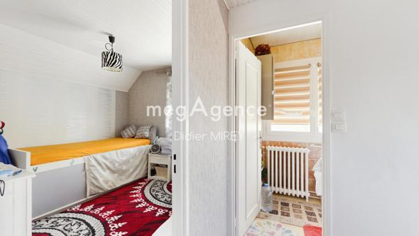 Maison à SAINTE-SAVINE, 10300 - 5 pièces 122m²