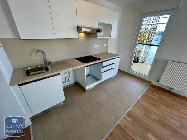 Appartement à louer 3 pièces 62m² Élancourt (78990)