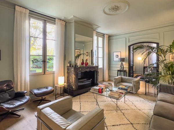 Élégant Appartement du XVIIIe Siècle avec Jardin Privé au Coeur d'Aix-en-Provence Aix en provence