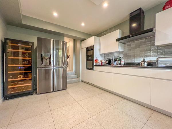 Élégant Appartement du XVIIIe Siècle avec Jardin Privé au Coeur d'Aix-en-Provence Aix en provence