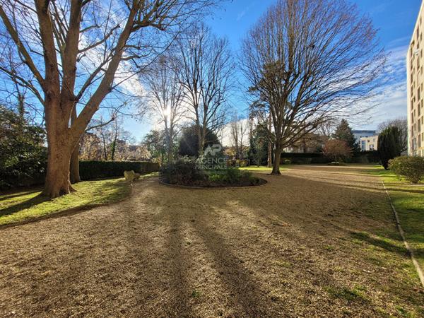 Appartement Saint Germain En Laye 3 pièce(s) 55 m2 €265 000 ** - Référence 17447