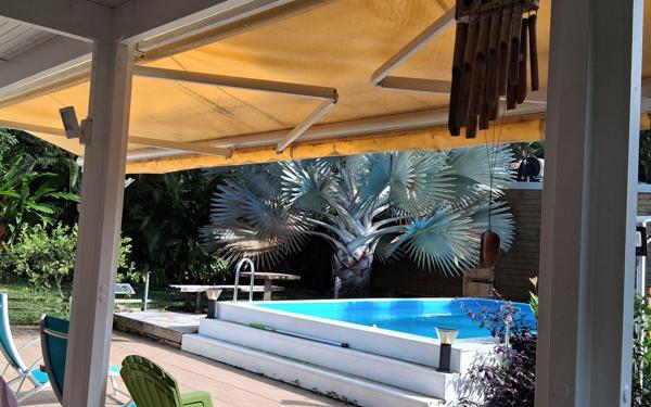 Maison à vendre    6 pièces •  Pointe-Noire