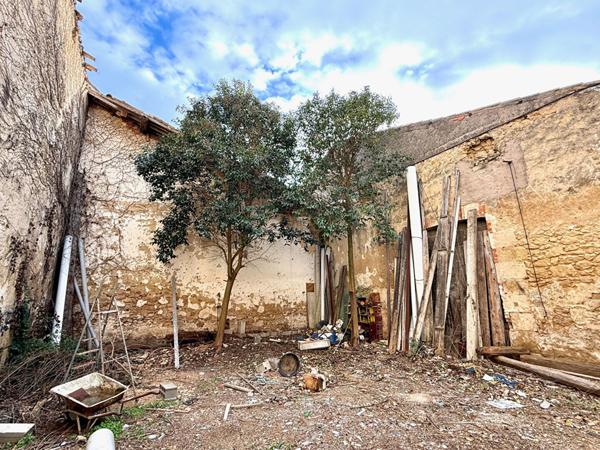 Méze, proche centre ville terrain constructible