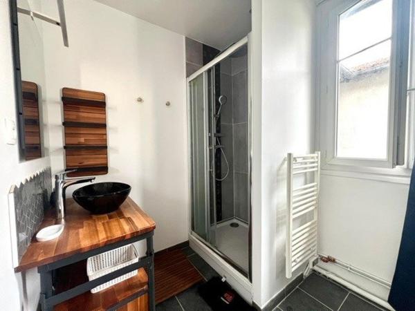 Appartement à VINCENNES, 94300 - 2 pièces 42m²