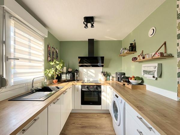 Appartement 3 chambres, 84m², balcon, dernier étage, place de parking, clé en main - Hennebont