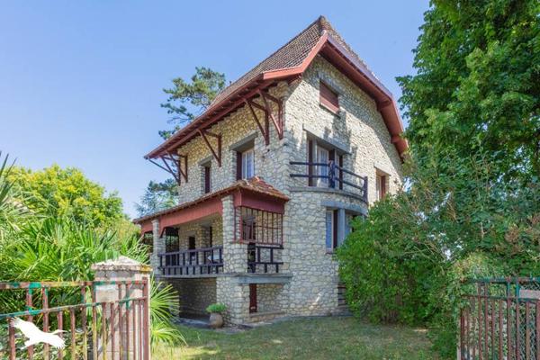 Maison 171 000 € Mouchès 6 p 120 m² DPE F