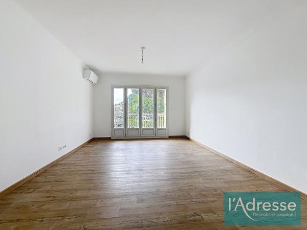 Appartement F3 - 64 m² - rénové et climatisé
