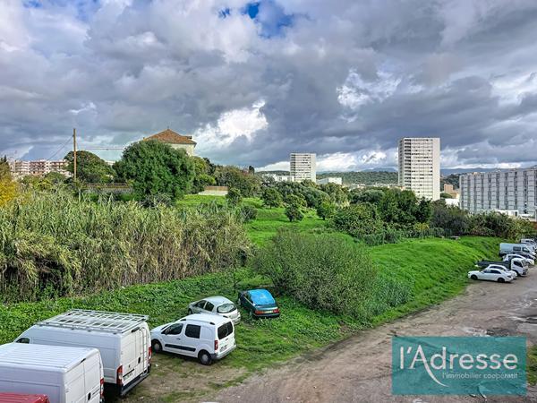 Appartement F3 - 64 m² - rénové et climatisé