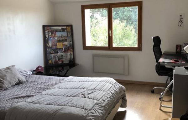 MAISON ET DOMAINE VITICOLE SUR 57 HECTARES - VIGNES EN AOP