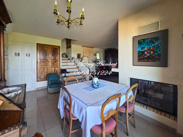 MANOSQUE, quartier prisé, BELLE MAISON d'ARCHI T4/5 avec VUE panoramique et volumes sur 1400 m²