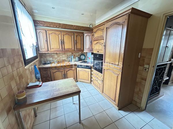 Vente Maison74 m² - 4 Pièces - VILLENEUVE LE ROI (94290)