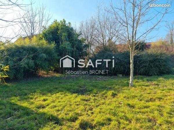 Vend terrain 2755 m²