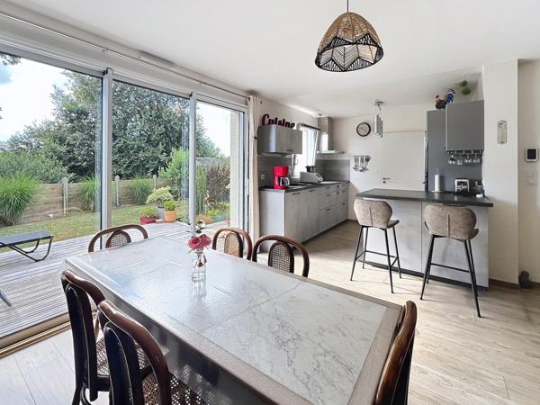 Rare, Saint André des Eaux centre, maison moderne de 93m²(78,36m² loi Carrez), 3 chambres, terrain 201m², excellent DPE en B.