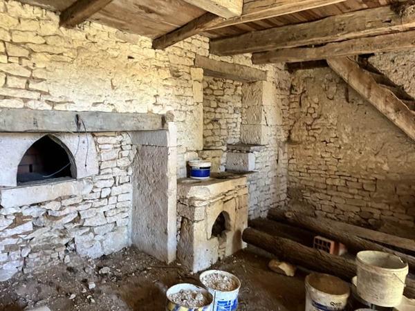 Maison 254 880 € Lalbenque 3 p 122 m² DPE E