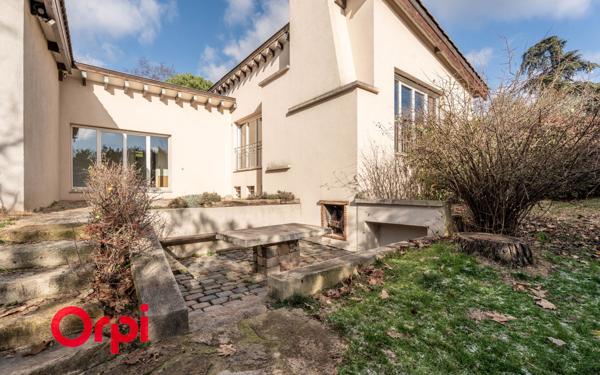 Maison à vendre    4 pièces • 142 m2 Irigny