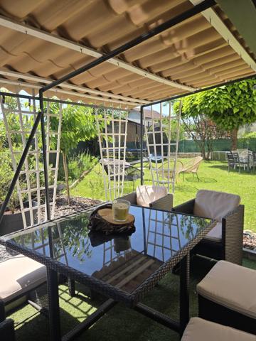 MAISON  FAMILIALE 203 M² - TERRAIN 587 M²