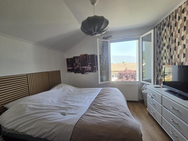 MAISON  FAMILIALE 203 M² - TERRAIN 587 M²