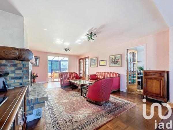 Maison à vendre 9 pièces 145 m² Le Mesnil-Esnard