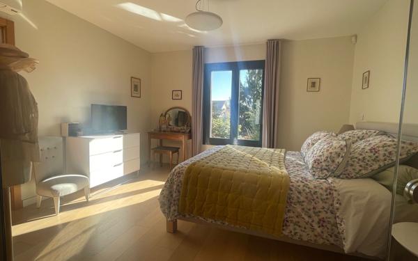 Maison à vendre    5 pièces •  La Varenne - Saint-Maur-des-Fossés