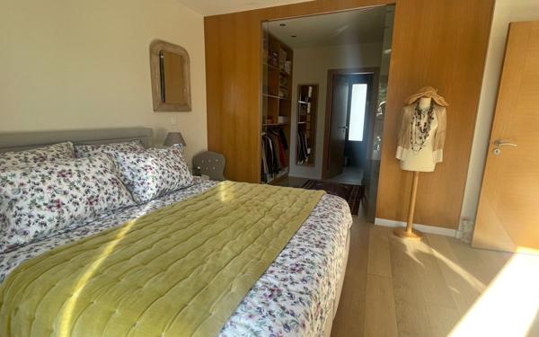 Maison à vendre    5 pièces •  La Varenne - Saint-Maur-des-Fossés