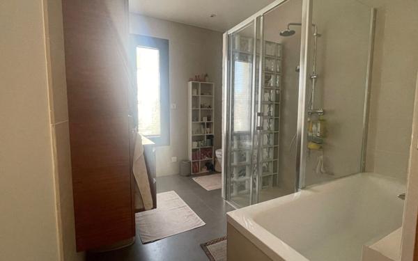 Maison à vendre    5 pièces •  La Varenne - Saint-Maur-des-Fossés