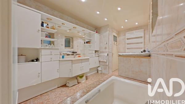 Maison à vendre 5 pièces 200 m² Coteaux du Lizon