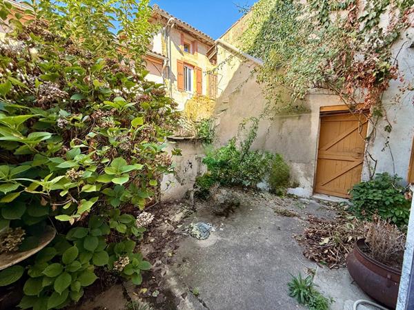 MAZERES : MAISON T3 AVEC GARAGE ET COUR EXTERIEURE