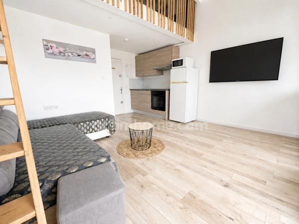 Appartement 29m2 rénové – Dernier étage avec balcon et parking privatif CAP D'AGDE (34)