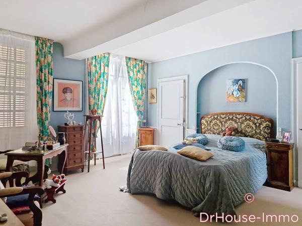 Maison à vendre 10 pièces de 208 m²