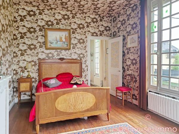 Maison à vendre 10 pièces de 208 m²