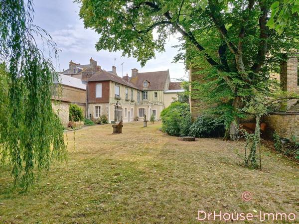 Maison à vendre 10 pièces de 208 m²