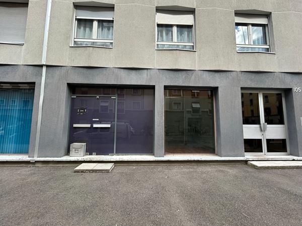 Local commercial 65 m² LYON
