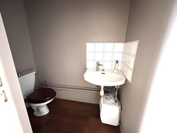 Local commercial 65 m² LYON