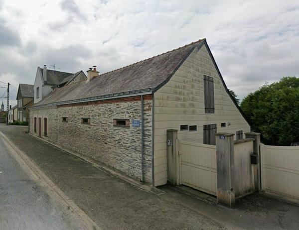 Longère 211 m2/8 pièces/ 44670 La Chapelle-Glain