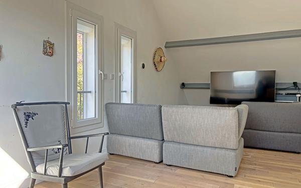 Maison à vendre    9 pièces • 216 m2 Gif-sur-Yvette