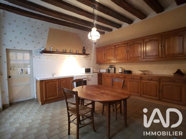 Maison à vendre 5 pièces 203 m² Saint-Calais