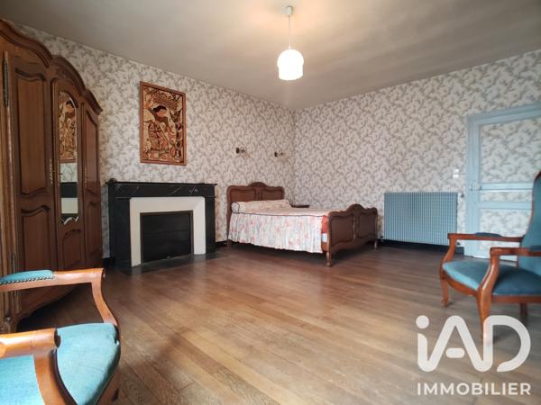 Maison à vendre 5 pièces 203 m² Saint-Calais